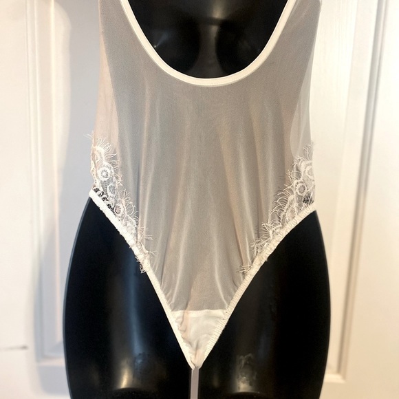 “TIC TOC” Hopeless Romantic Lace Mesh Teddy BodySuit - Picture 14 of 16